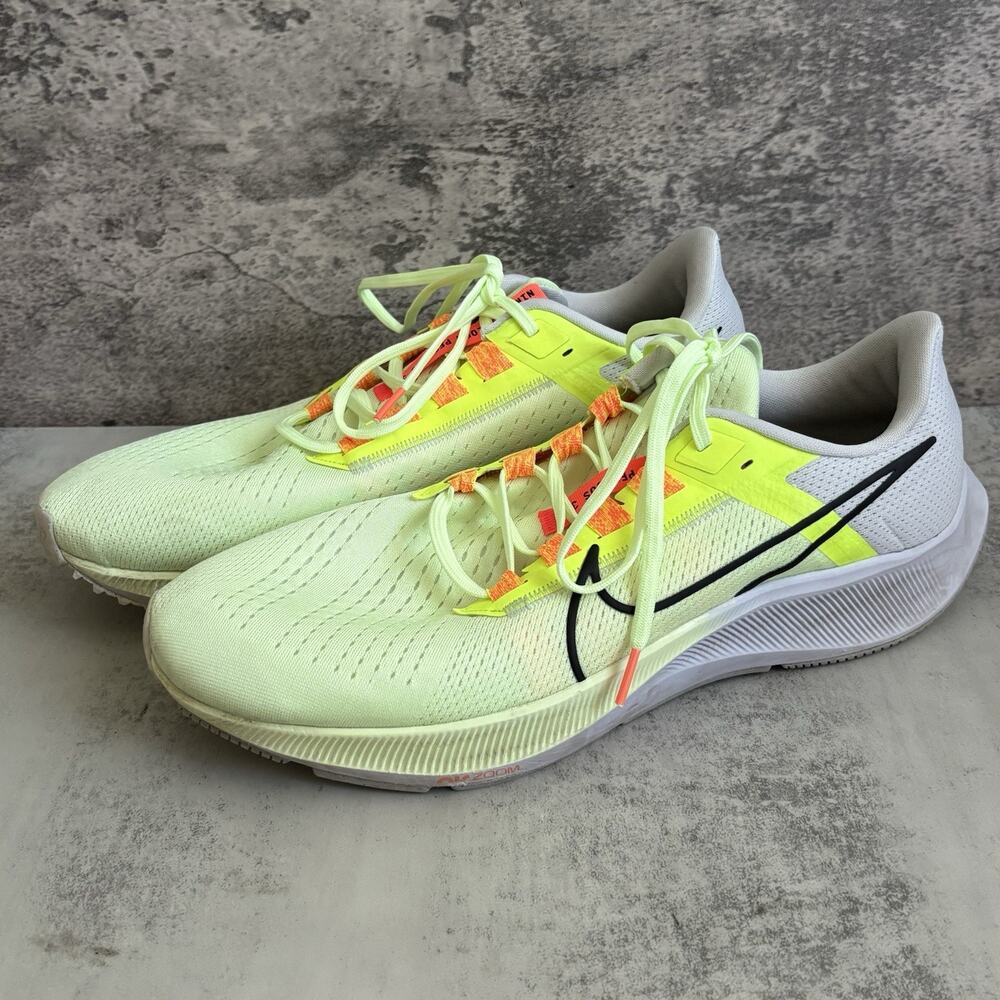 Nike Air Zoom Pegasus 38 Men Size 14 Running Shoe CW7356-700 Barely Volt/Black